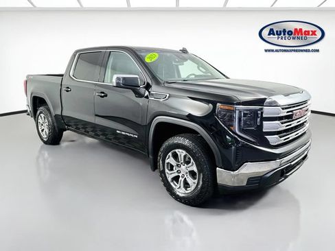 Used 2023 GMC Sierra 1500 SLE AWD/4WD image 1