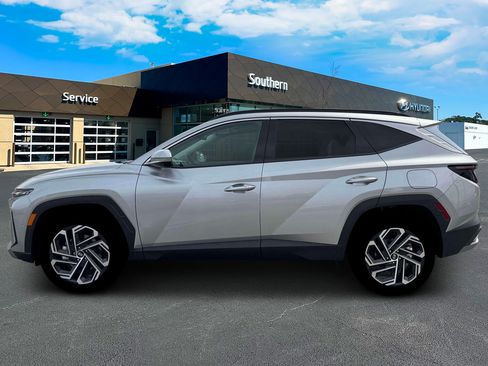 New 2026 Hyundai Tucson Limited AWD/4WD image 3