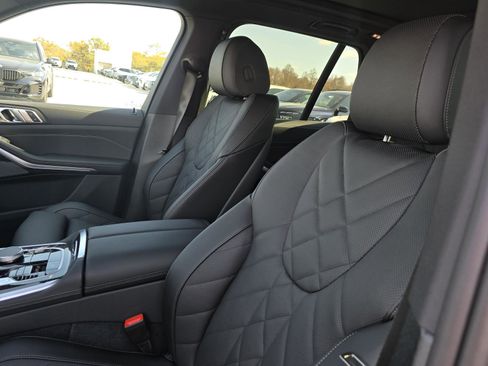 New 2026 BMW X5 sDrive40i w/ M Sport Package image 17