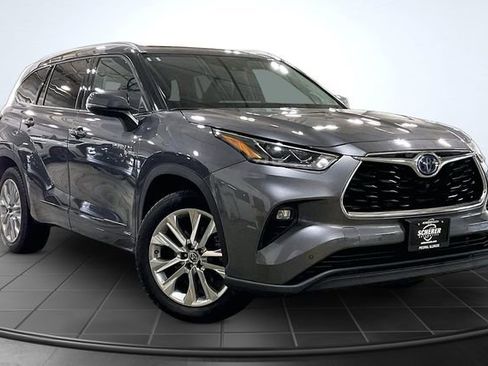 Used 2021 Toyota Highlander Limited image 14