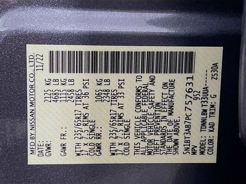 Used 2023 Nissan Rogue S image 31