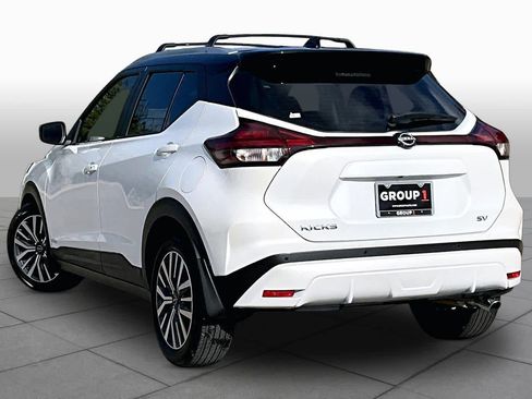 Certified 2024 Nissan Kicks SV w/ Interior Electronics Package FWD image 12