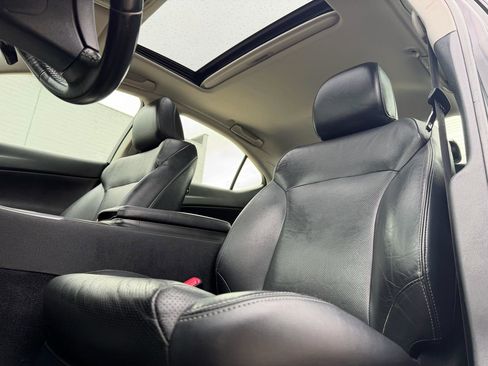 Used 2013 Lexus IS 250 AWD w/ Luxury Plus Pkg Value Edition image 11