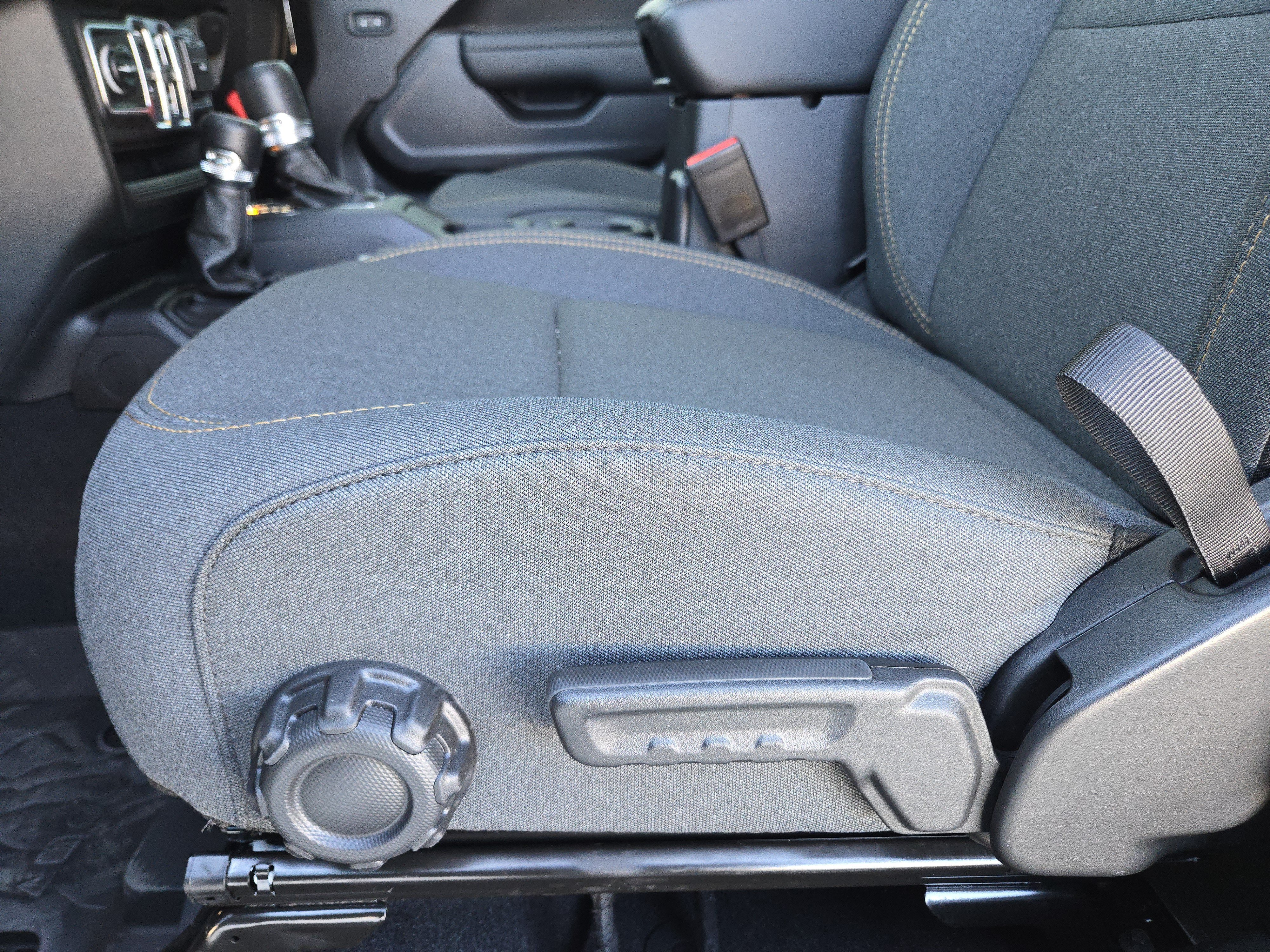 New 2026 Jeep Wrangler Unlimited Sport AWD/4WD image 19