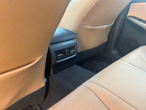 Used 2017 Lexus IS 200t F Sport image 11