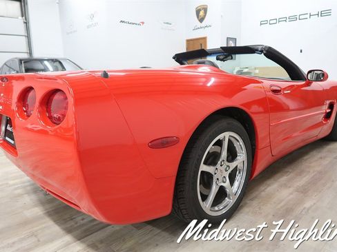 Used 2000 Chevrolet Corvette Convertible w/ Memory Pkg image 15