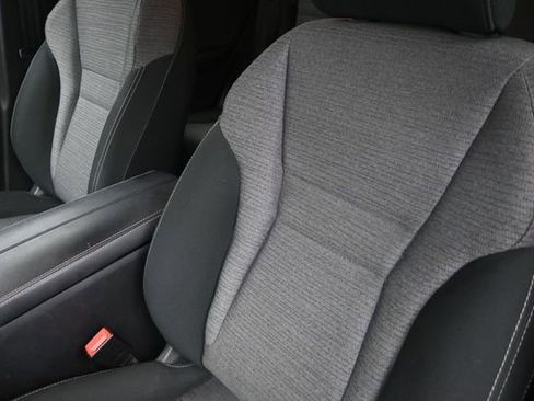 Used 2022 Nissan Rogue SV FWD image 18