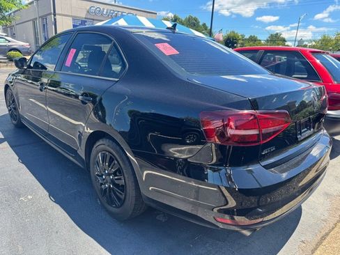 Used 2016 Volkswagen Jetta S FWD image 3
