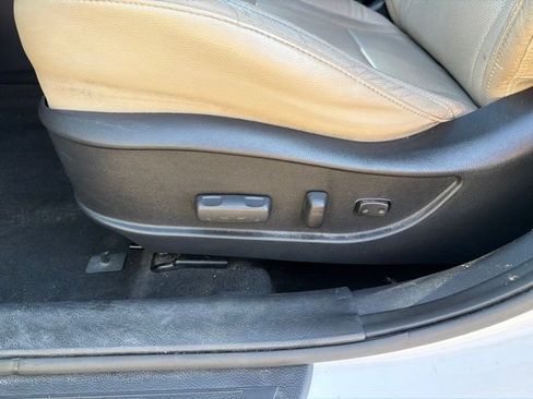 Used 2014 Hyundai Elantra GT w/ Option Group 02 FWD image 15
