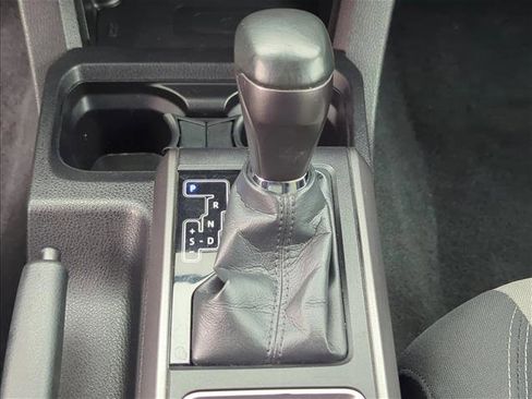 Used 2023 Toyota Tacoma TRD Off-Road image 12