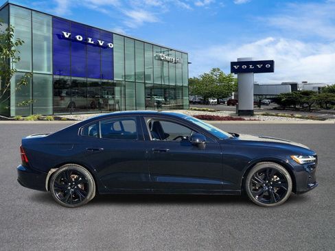 Certified 2024 Volvo S60 B5 Ultimate image 7