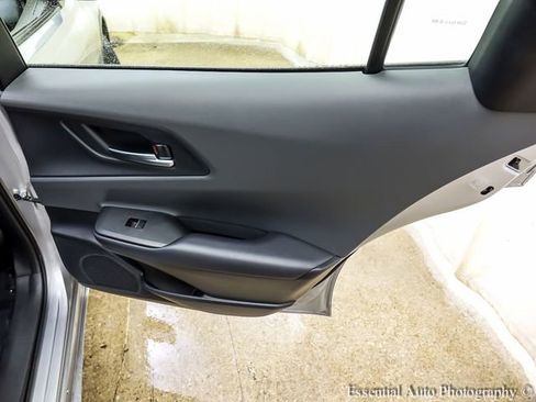 Used 2024 Toyota Prius XLE AWD/4WD image 21