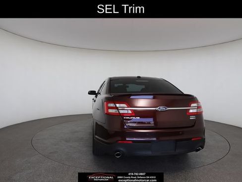 Used 2018 Ford Taurus SEL w/ Equipment Group 201A AWD/4WD image 14