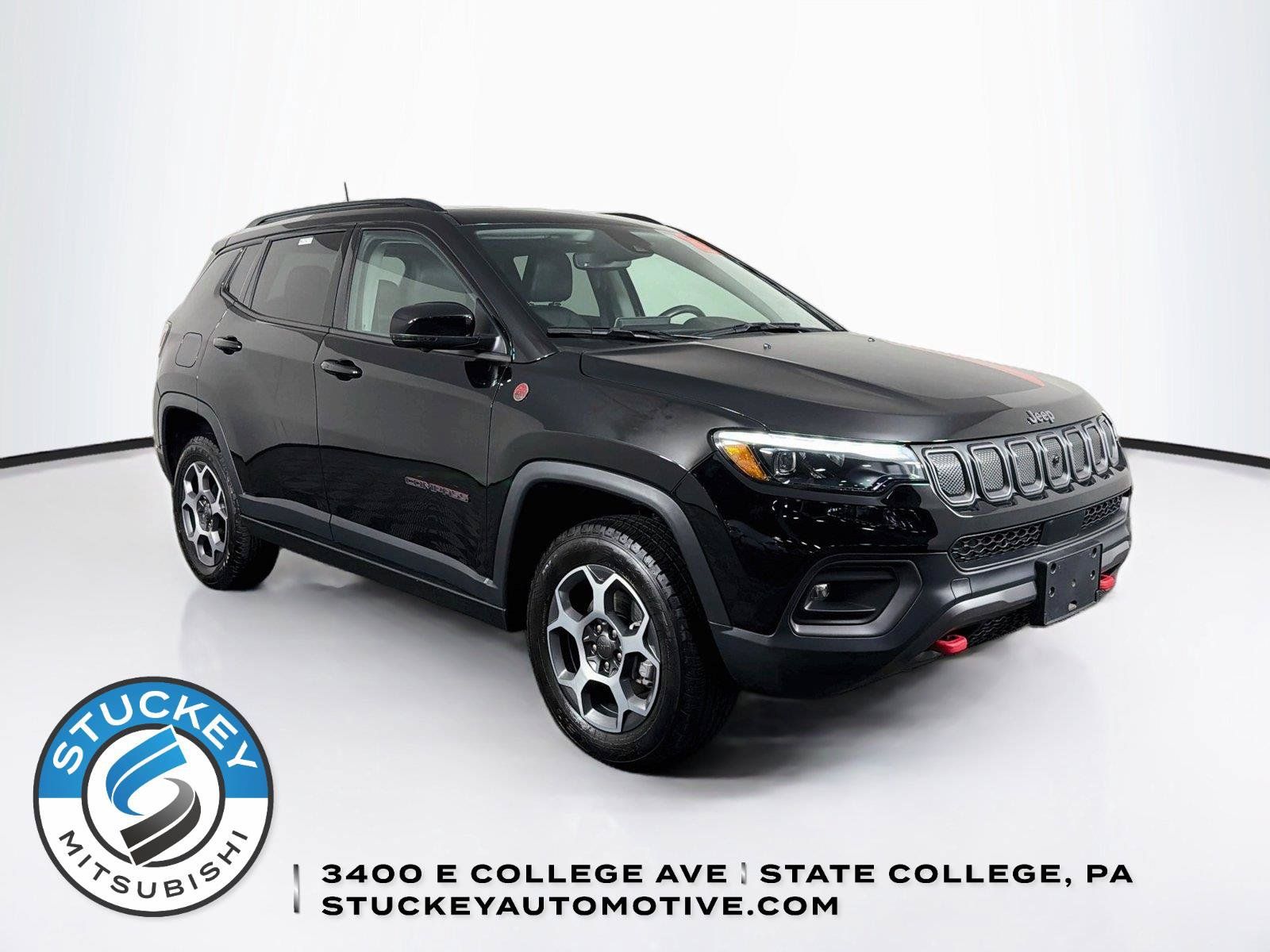Used 2022 Jeep Compass Trailhawk w/ Trailhawk Elite Group AWD/4WD image 1