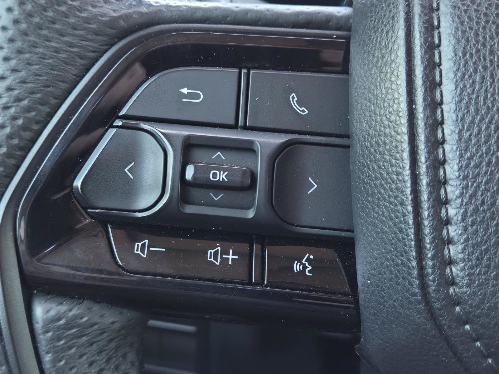 Used 2023 Toyota Tundra TRD Pro AWD/4WD image 19