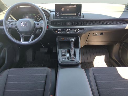 Used 2024 Honda CR-V Sport image 8