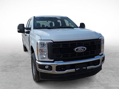 New 2026 Ford F350 XL w/ XL Chrome Package AWD/4WD image 2