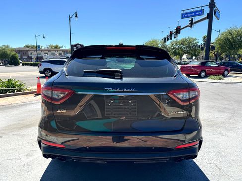 Used 2020 Maserati Levante S GranSport image 4