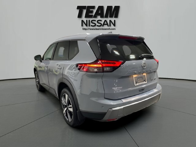 Certified 2024 Nissan Rogue SL w/ SL Premium Package AWD/4WD image 4