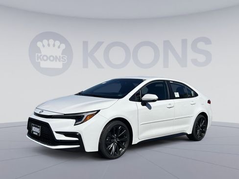 New 2026 Toyota Corolla SE image 1