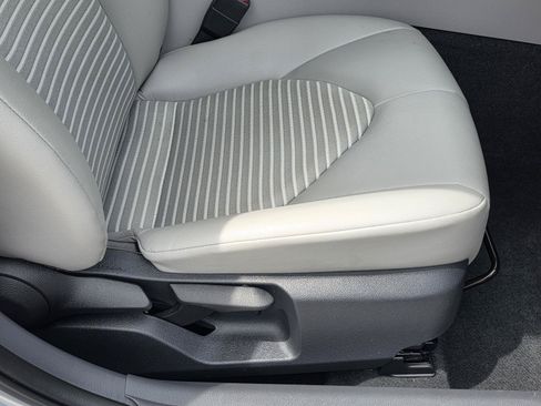 Used 2023 Toyota Camry SE w/ Audio Upgrade Package FWD image 17