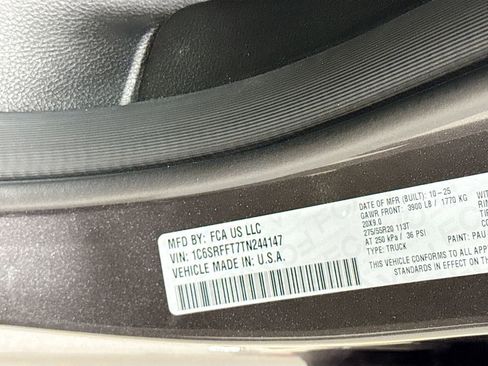 New 2026 RAM 1500 4x4 Crew Cab image 20