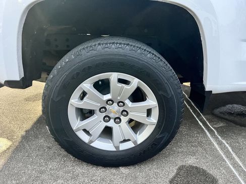 Used 2022 Chevrolet Colorado LT w/ Fleet Safety Package image 49