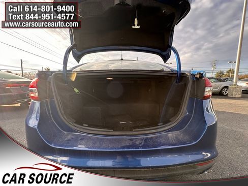 Used 2018 Ford Fusion S image 19