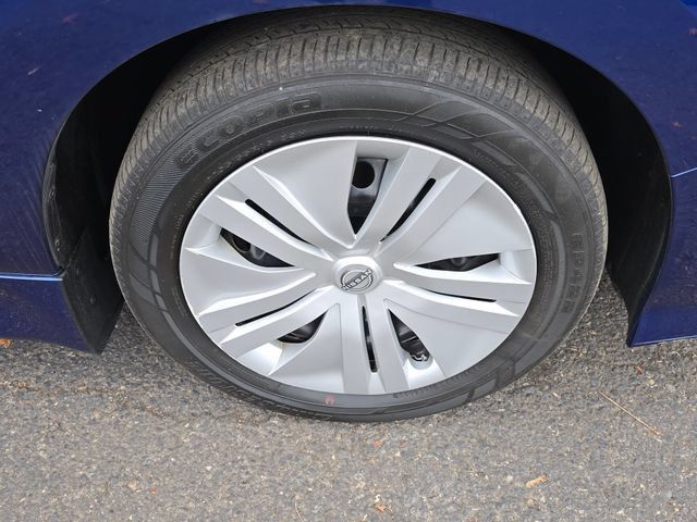 Used 2025 Nissan Leaf S FWD image 5