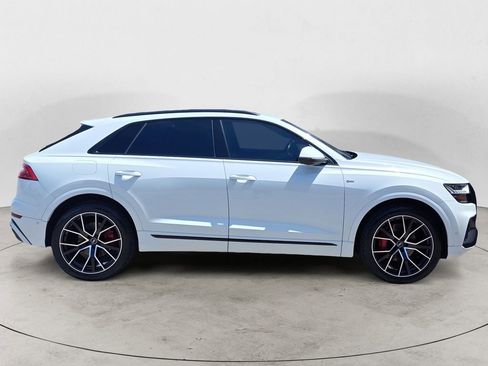 Used 2021 Audi Q8 Prestige AWD/4WD image 6