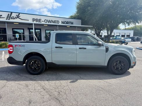 Used 2022 Ford Maverick XLT w/ Equipment Group 300A Standard AWD/4WD image 2