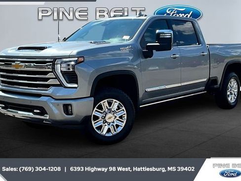 Used 2025 Chevrolet Silverado 2500 High Country w/ High Country Premium Package image 10