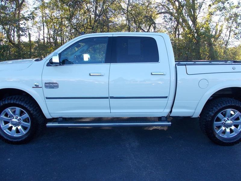 Used 2017 RAM 2500 Longhorn w/ Convenience Group AWD/4WD image 6