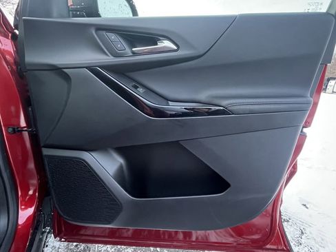 Certified 2025 Chevrolet Equinox LT w/ Convenience Package II image 21