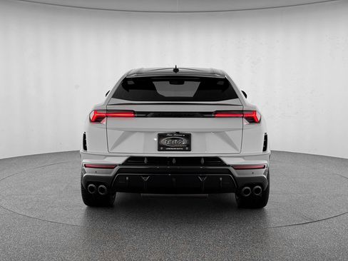 Used 2024 Lamborghini Urus Performante image 4