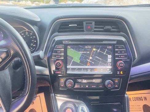 Used 2016 Nissan Maxima 3.5 SV image 22