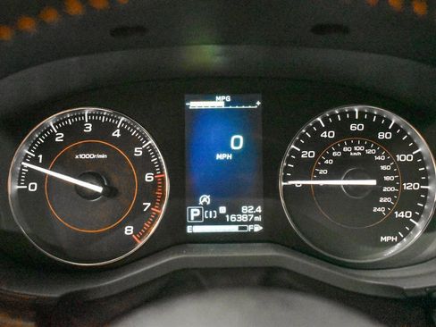 Used 2023 Subaru Crosstrek 2.5i Limited w/ Popular Package #4 image 13