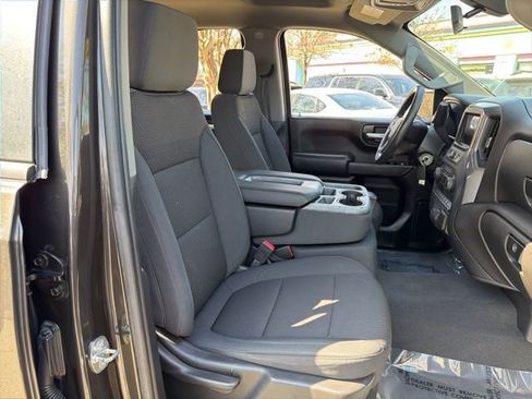 Used 2021 Chevrolet Silverado 1500 Custom AWD/4WD image 12