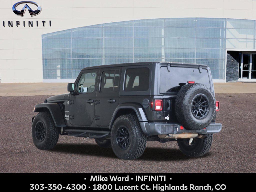 Used 2020 Jeep Wrangler Unlimited Sahara AWD/4WD image 3