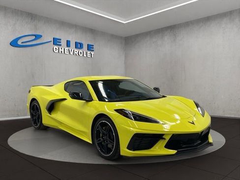 Used 2023 Chevrolet Corvette Stingray Premium Cpe w/ 3LT RWD image 4