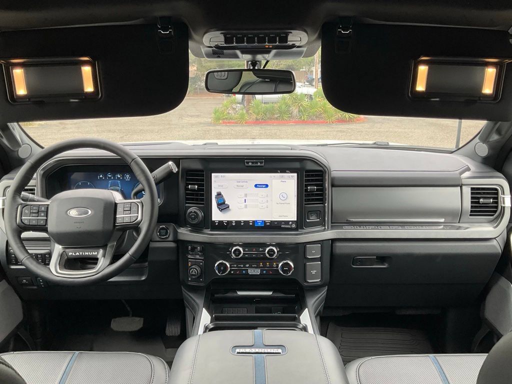 New 2025 Ford F250 Platinum w/ Tremor Off-Road Package AWD/4WD image 32