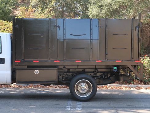 Used 2014 Ford F450 XL w/ Power Equipment Group RWD image 7