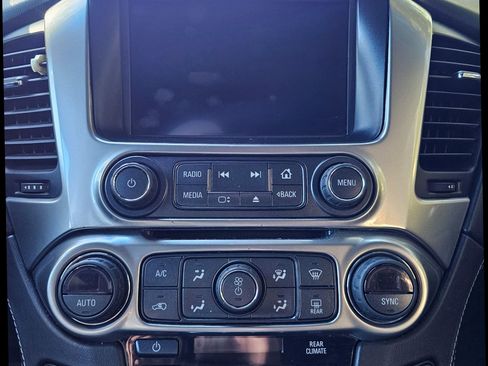 Used 2019 Chevrolet Tahoe LT image 37