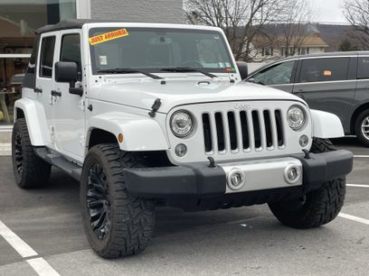Used 2017 Jeep Wrangler Unlimited Sahara w/ Max Tow Package