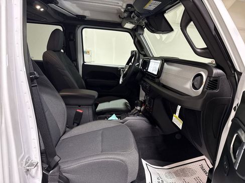 New 2025 Jeep Wrangler Unlimited Sport S 4xe AWD/4WD image 21