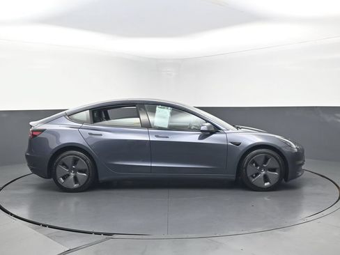 Used 2023 Tesla Model 3 Standard Range RWD image 5