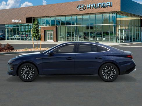 New 2026 Hyundai Sonata Limited image 3