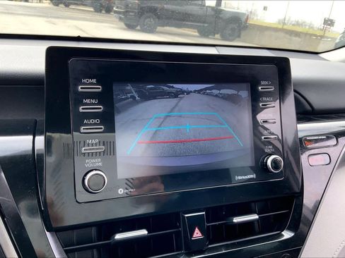 Used 2024 Toyota Camry LE image 23