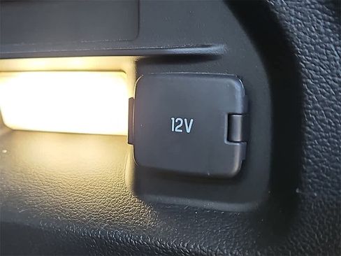 Used 2021 Ford Explorer XLT w/ Equipment Group 202A image 26