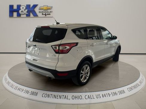 Used 2017 Ford Escape SE AWD/4WD image 6
